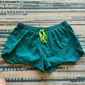 Old Navy active go dry running short. Size S. Bluish color w/ neon yellow tie.